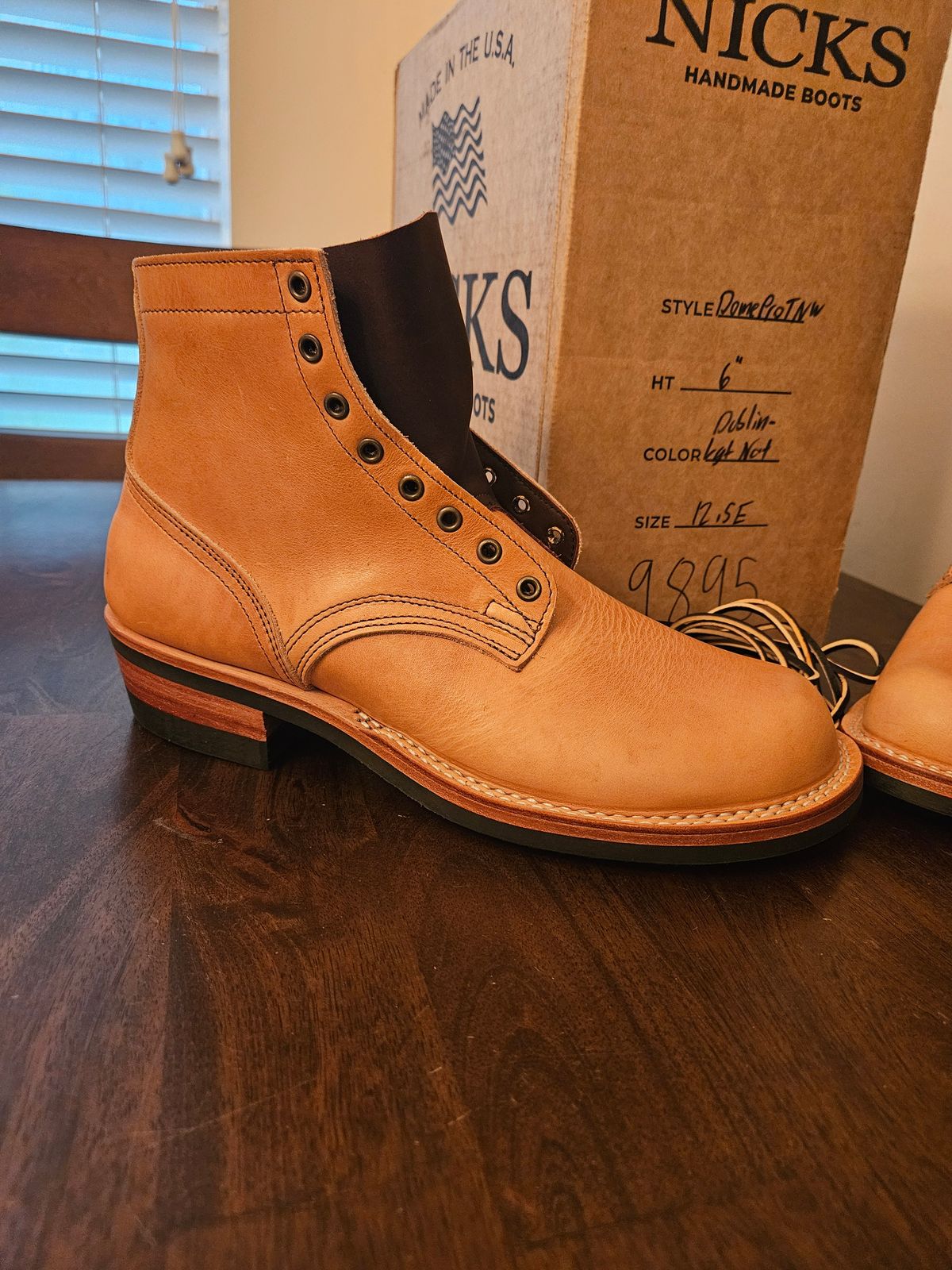 Photo by 83cane on September 8, 2025 of the Nicks DomePro in Horween Light Natural Dublin.