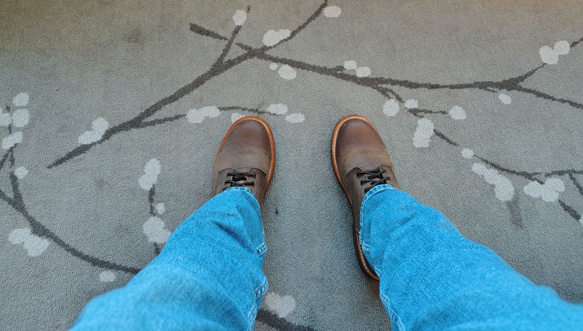 Photo by aslanisonthemove on March 16, 2025 of the Urban Wolf Club Axeman in Crazy Horse Premium Brown.