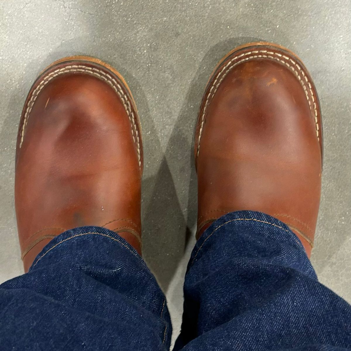 Photo by StitchedNeat on November 9, 2024 of the Nicks Heritage Chelsea in Seidel Brown Double Shot.