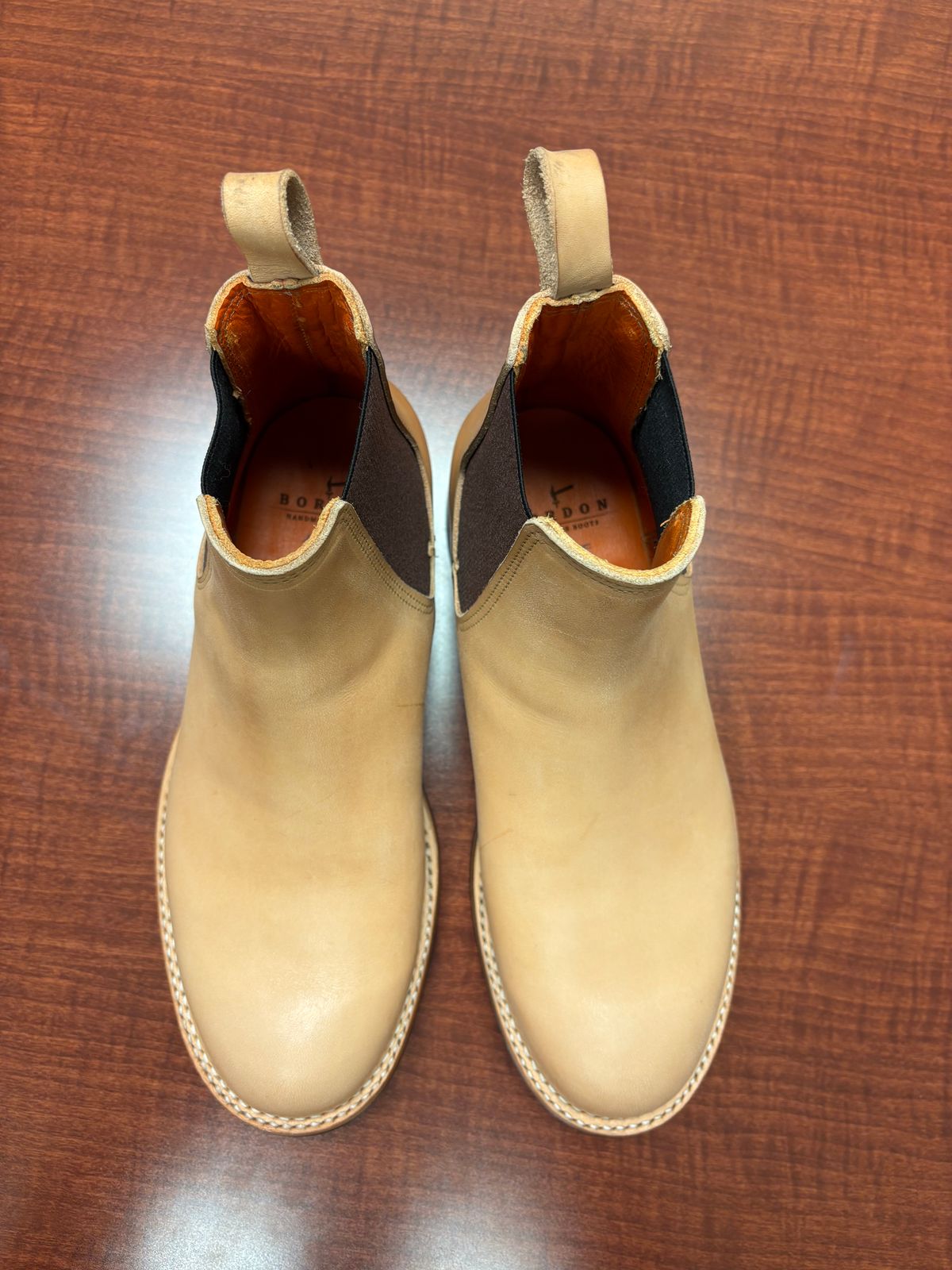 Photo by StitchedNeat on October 1, 2025 of the Bordon Isidro in Wickett & Craig Natural Veg Tan.