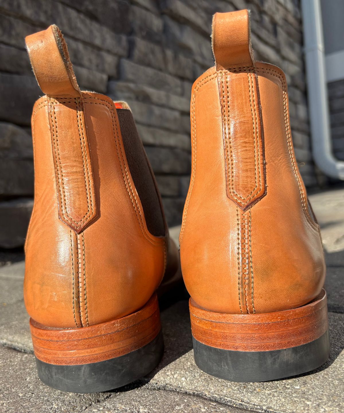 Photo by StitchedNeat on November 1, 2025 of the Bordon Isidro in Wickett & Craig Natural Veg Tan.