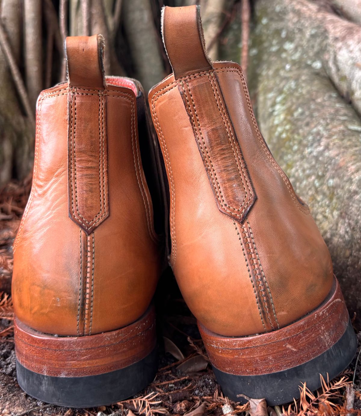 Photo by StitchedNeat on December 30, 2025 of the Bordon Isidro in Wickett & Craig Natural Veg Tan.
