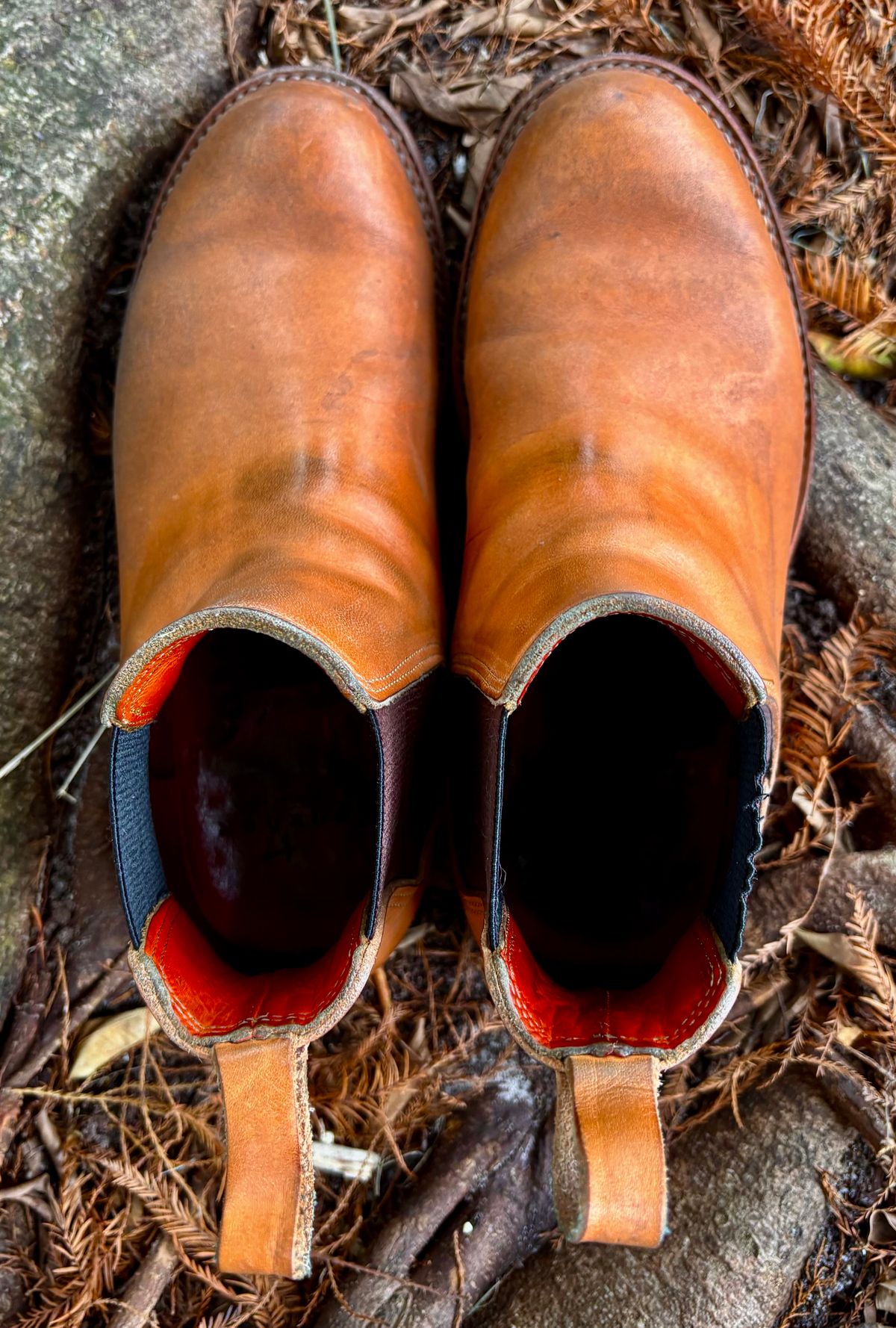 Photo by StitchedNeat on December 30, 2025 of the Bordon Isidro in Wickett & Craig Natural Veg Tan.