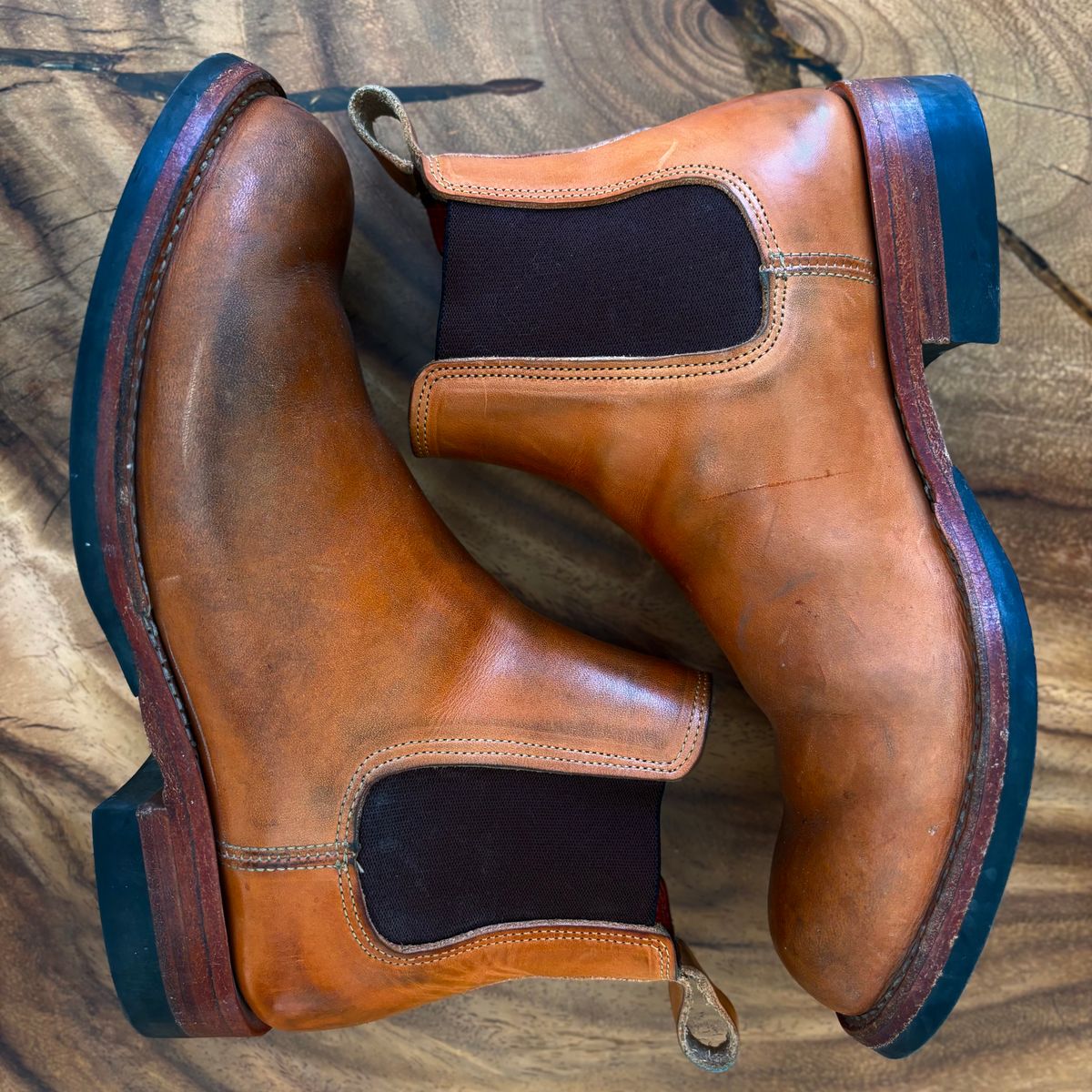 Photo by StitchedNeat on March 5, 2026 of the Bordon Isidro in Wickett & Craig Natural Veg Tan.