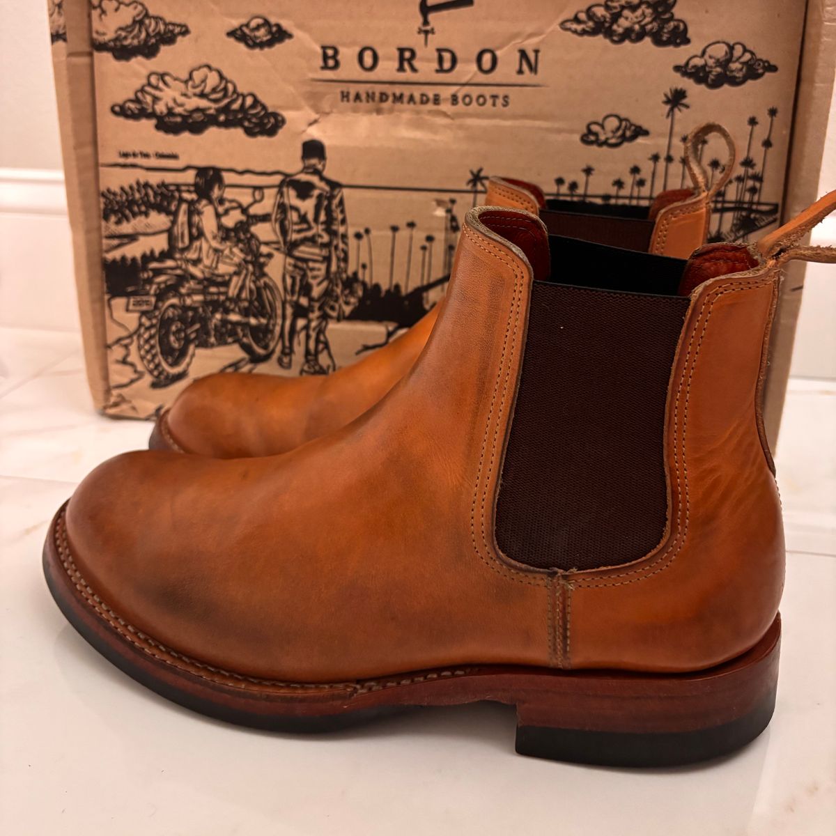Photo by StitchedNeat on April 6, 2026 of the Bordon Isidro in Wickett & Craig Natural Veg Tan.