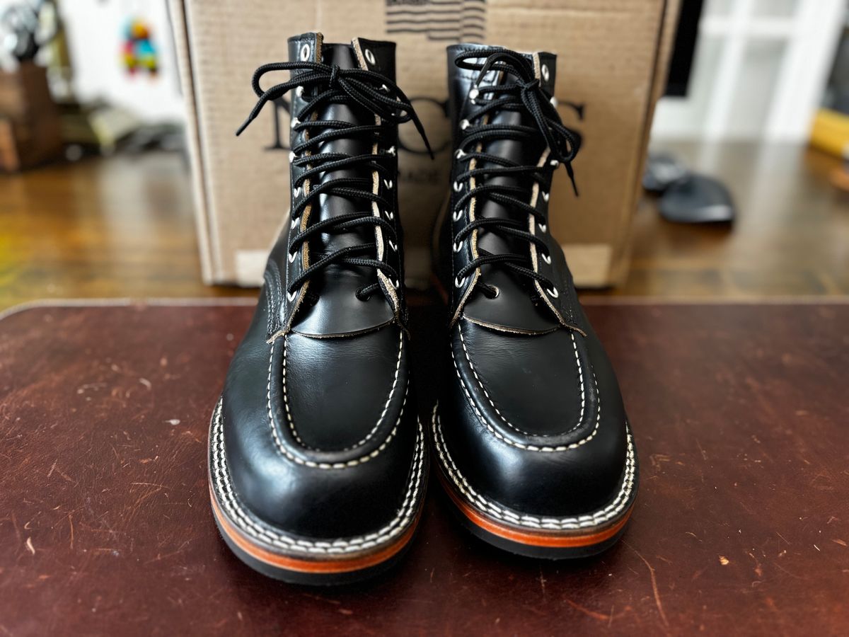 Photo by StitchedNeat on June 12, 2025 of the Nicks MTO in Horween Black Chromexcel.