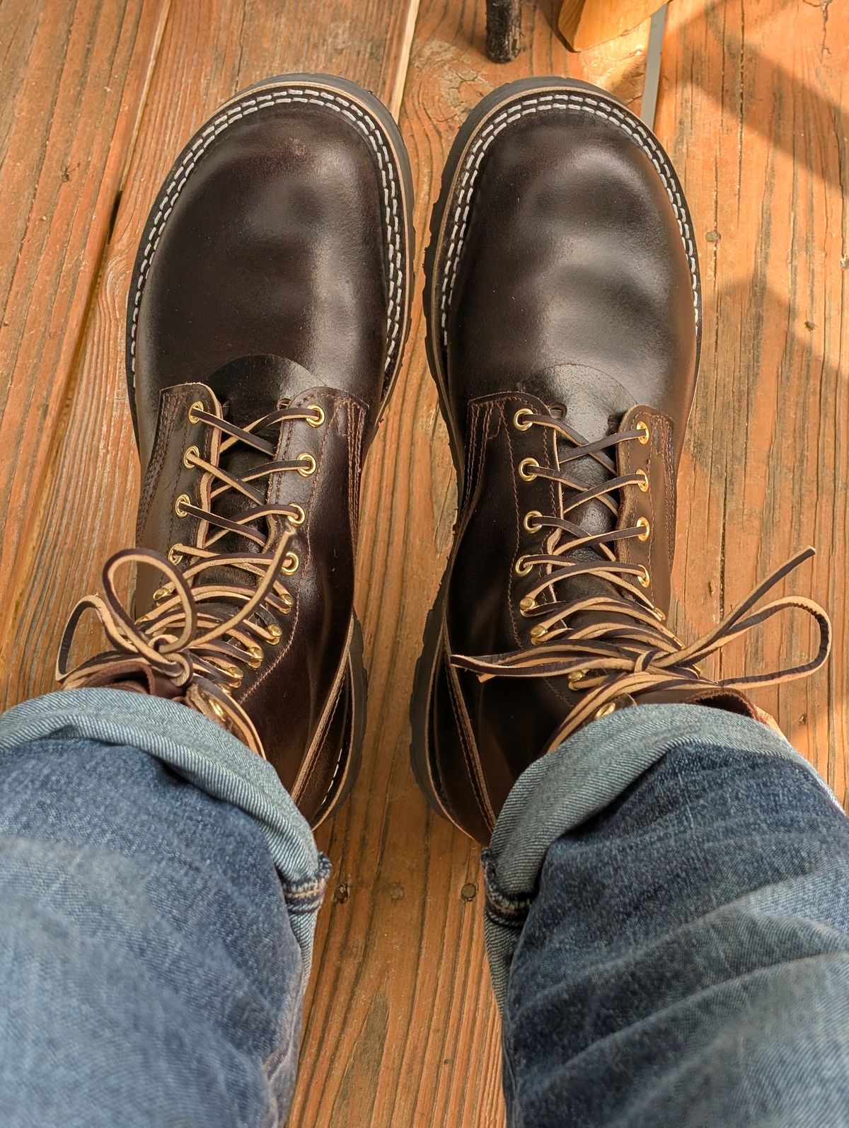 Photo by SteelyDanzig on May 2, 2026 of the Nicks Turnbull in Horween Brown Waxed Flesh.