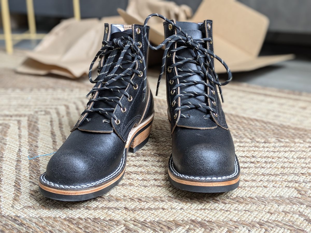 Photo by UnpackedC on January 27, 2025 of the Nicks Prospector in Horween Black Waxed Flesh.