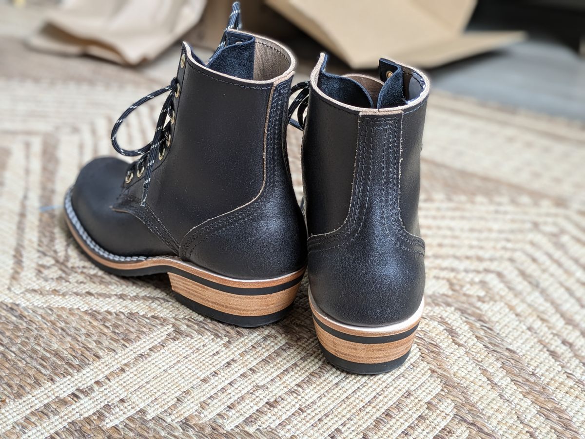 Photo by UnpackedC on January 27, 2025 of the Nicks Prospector in Horween Black Waxed Flesh.
