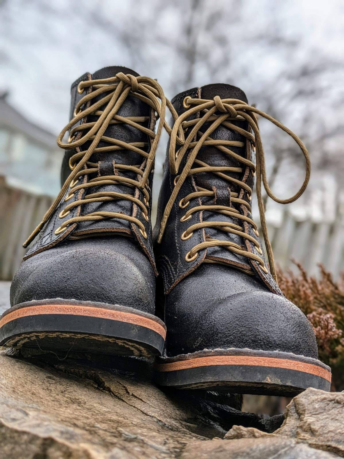 Photo by UnpackedC on March 20, 2025 of the Nicks Prospector in Horween Black Waxed Flesh.