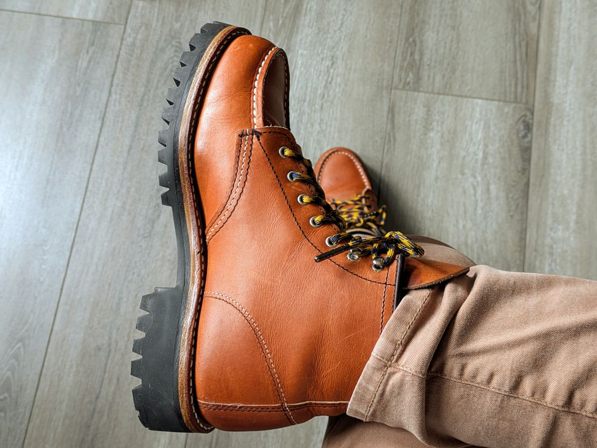 Photo by UnpackedC on April 16, 2025 of the Red Wing 6-Inch Classic Moc in S.B. Foot Oro Legacy.