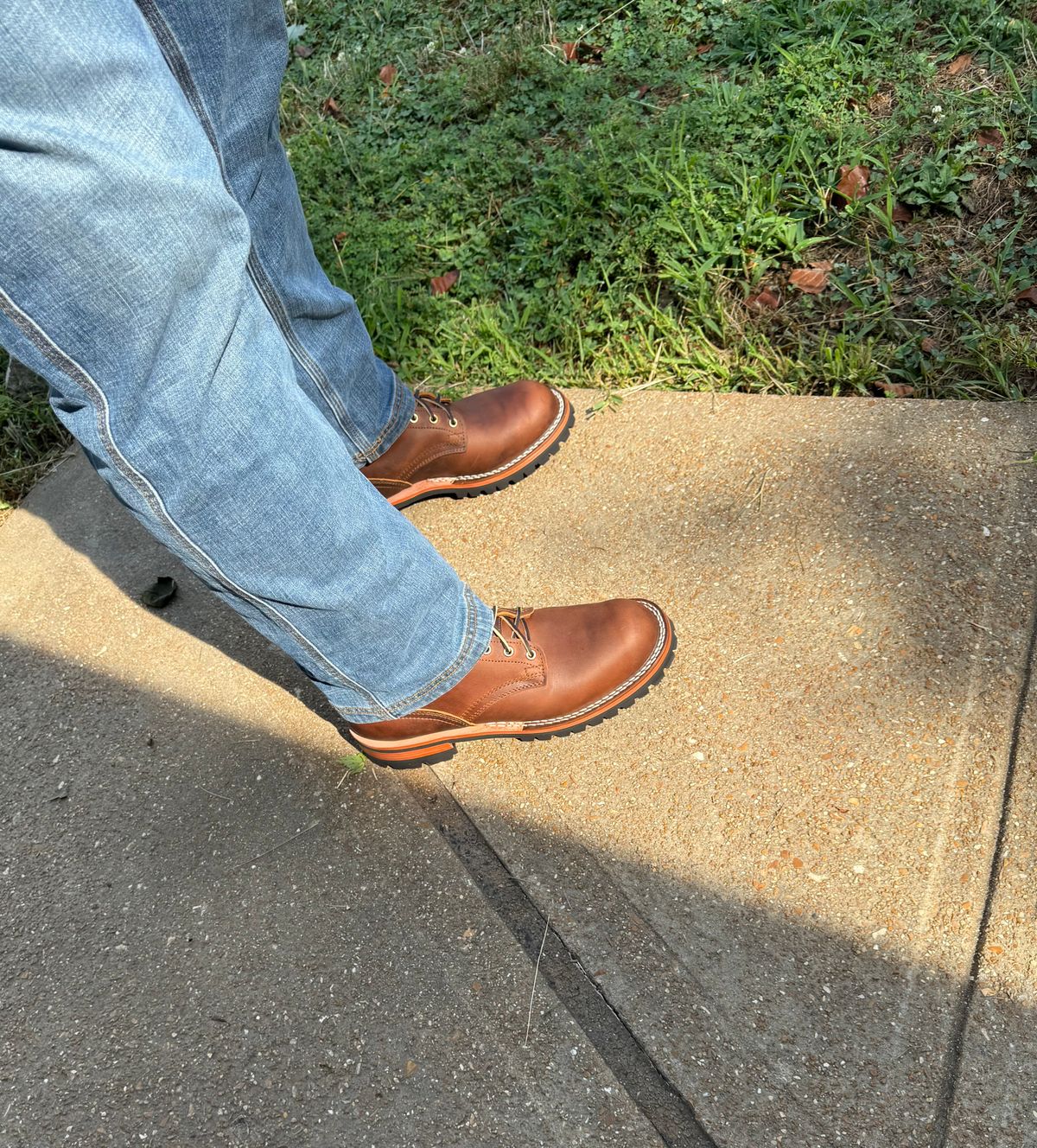 Photo by mattwaldo on July 30, 2025 of the Nicks Overlander in Horween Orange Predator.
