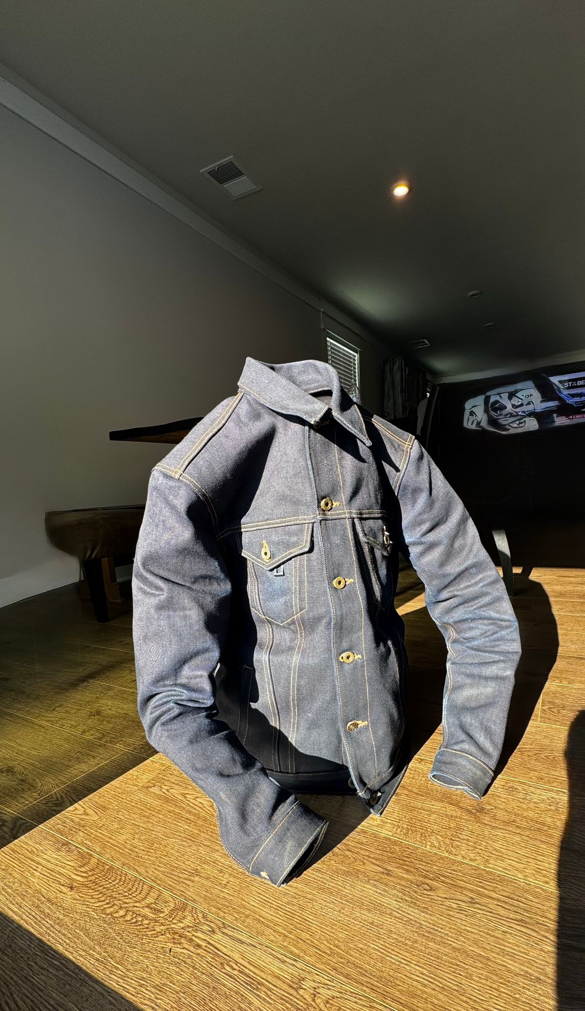 Photo by ericxj99 on January 27, 2026 of the Brave Star Ironside 21.5oz Frankenstein in 22oz Denim.