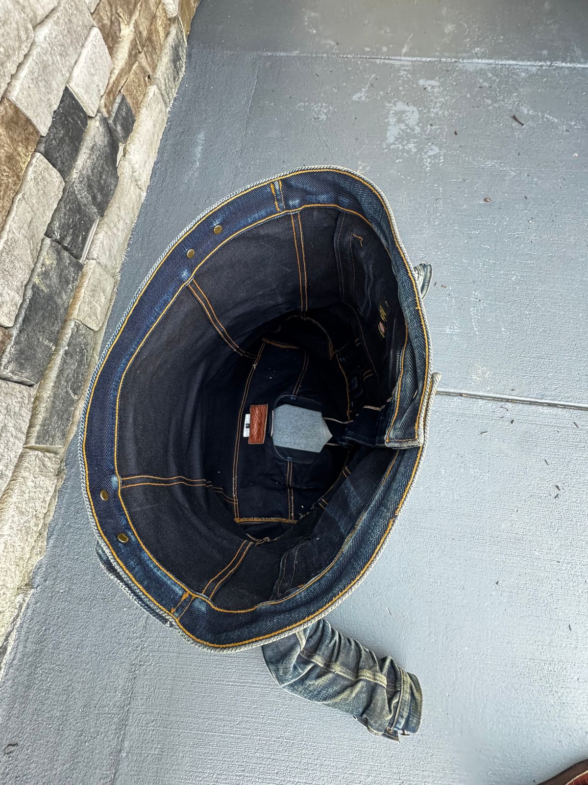 Photo by ericxj99 on March 30, 2026 of the Brave Star Ironside 21.5oz Frankenstein in 22oz Denim.