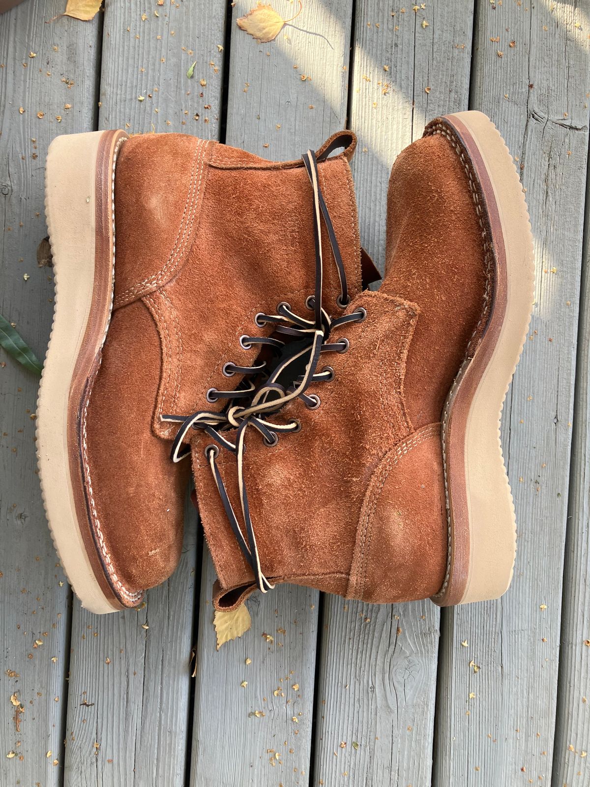 Photo by taylorlong1 on October 27, 2025 of the White's C350-CS in Seidel Red Dog Oil Tan Roughout.