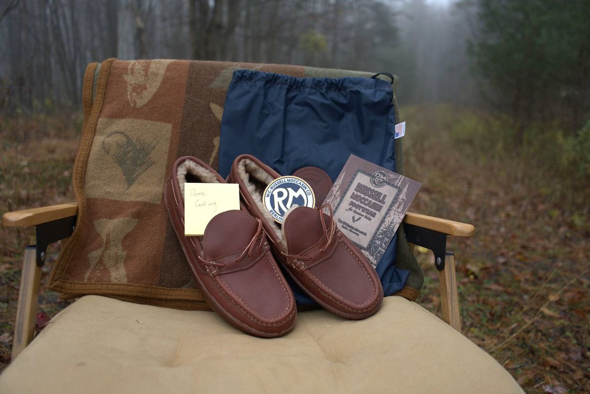 Photo by feetpics on November 1, 2025 of the Russell Moccasin Co. Shearling Oneida in Full-Grain Timberjack.