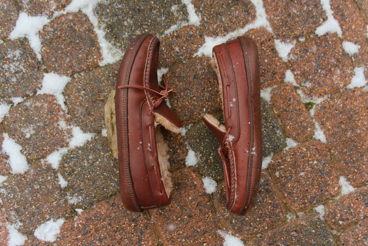 Photo by feetpics on December 5, 2025 of the Russell Moccasin Co. Shearling Oneida in Full-Grain Timberjack.