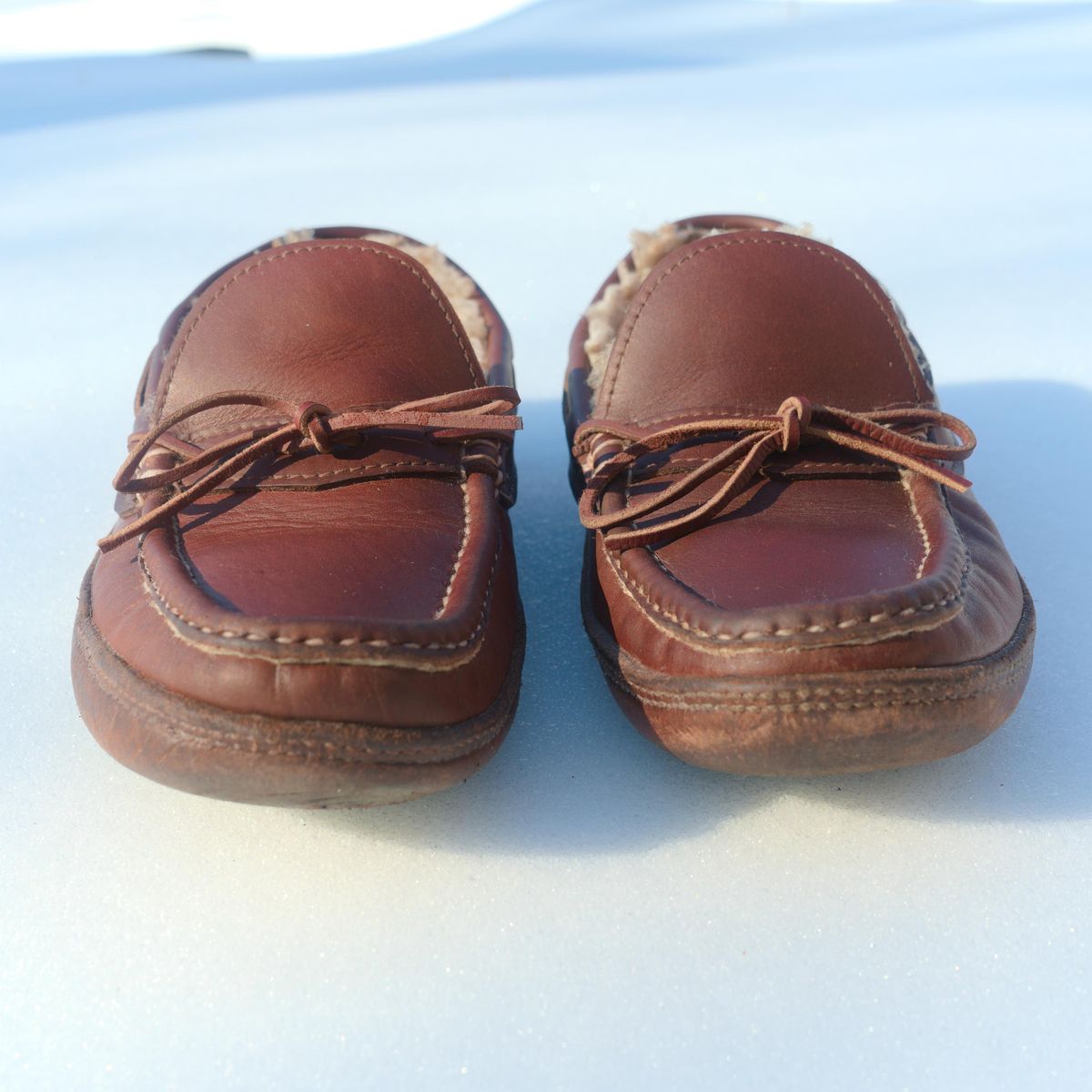 Photo by feetpics on February 1, 2026 of the Russell Moccasin Co. Shearling Oneida in Full-Grain Timberjack.