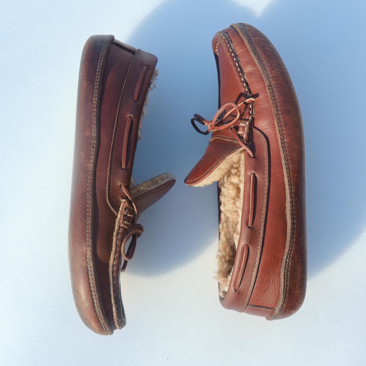 Photo by feetpics on February 1, 2026 of the Russell Moccasin Co. Shearling Oneida in Full-Grain Timberjack.