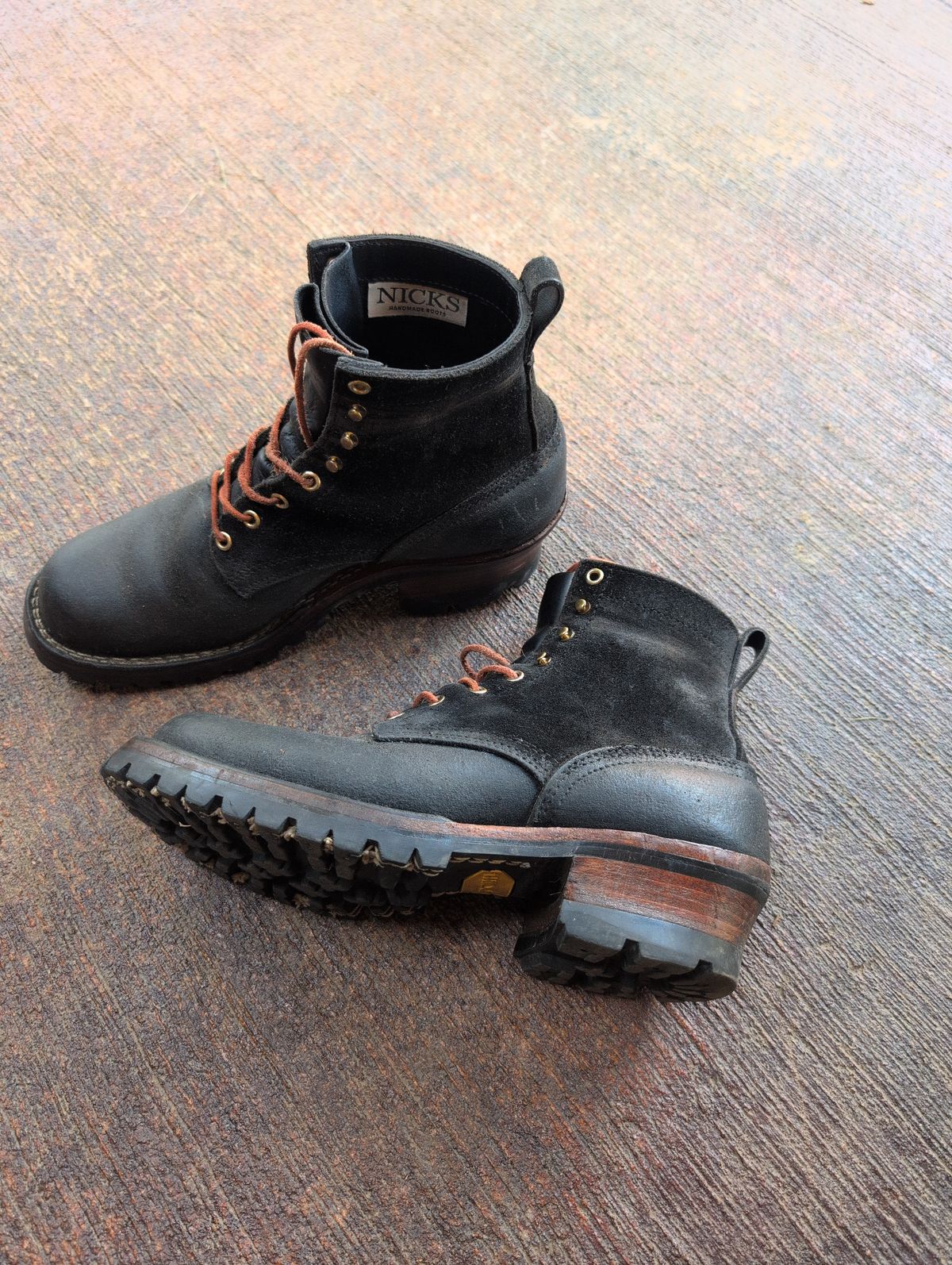 Photo by JoeB on July 30, 2025 of the Nicks Urban Logger in Seidel MaxSupport Black Roughout.