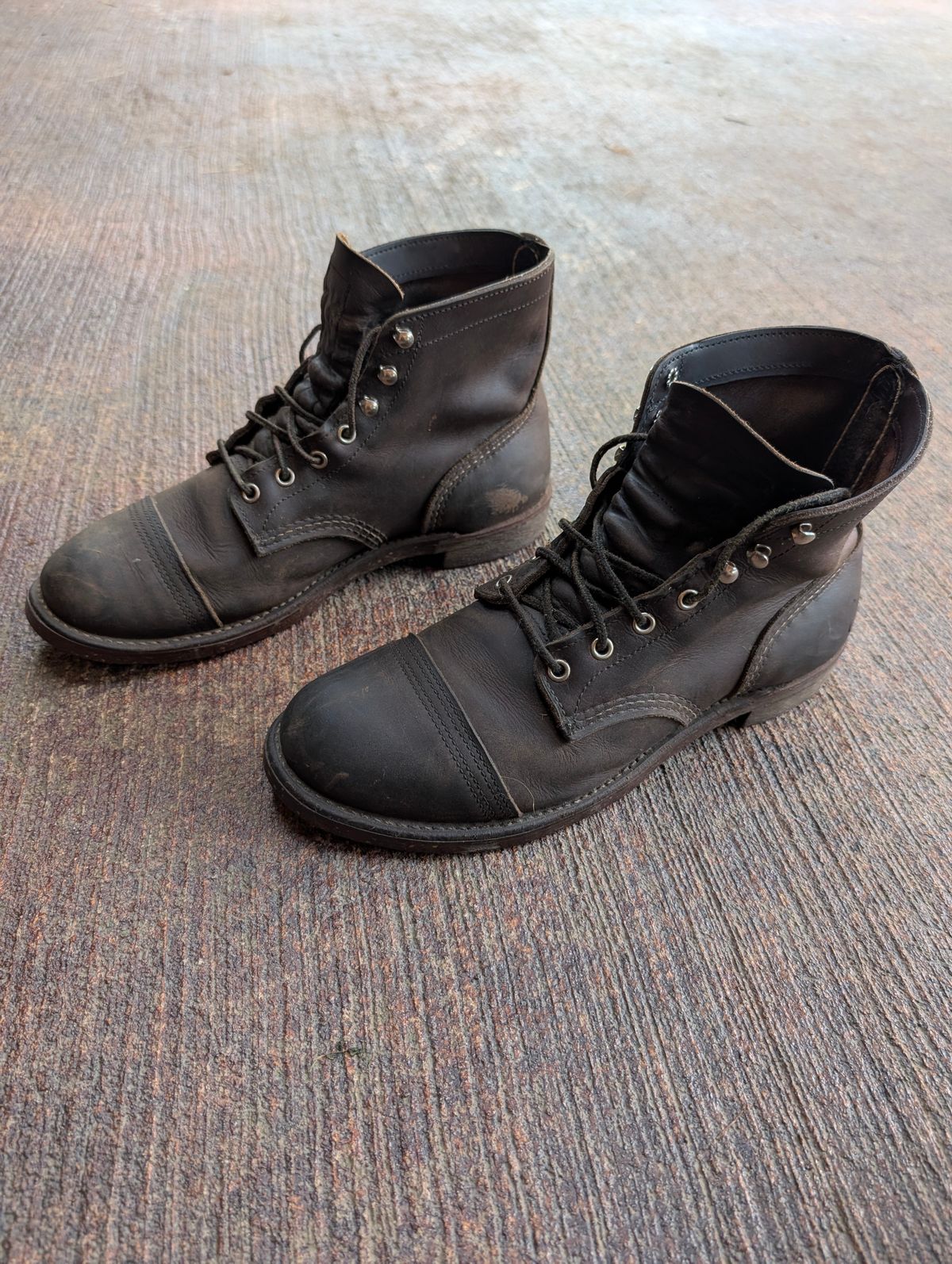 Photo by JoeB on July 31, 2025 of the Red Wing 8111 in S.B. Foot Copper Rough and Tough.