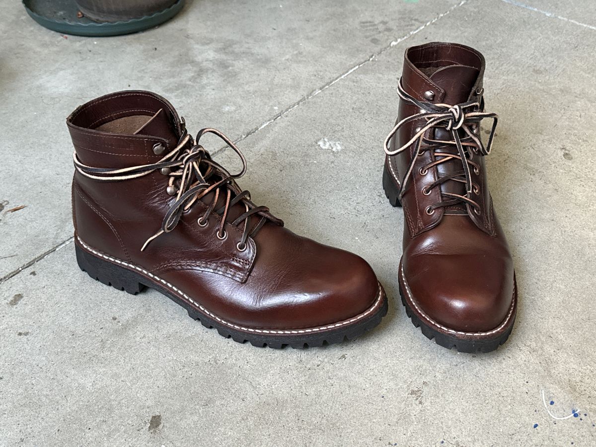 Photo by kleinknecht on August 23, 2024 of the Wolverine 1000 Mile Plain-Toe Rugged Boot in Horween Havana Brown Chromexcel.