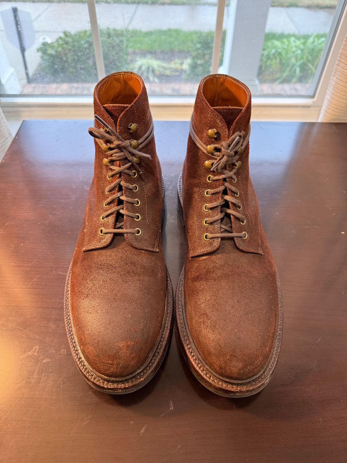 Photo by jingersoll on December 5, 2025 of the Grant Stone Edward Boot in C.F. Stead Dark Oak Roughout.