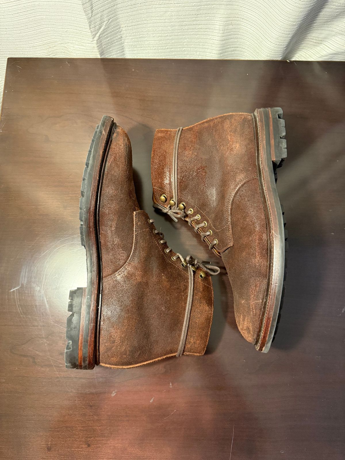 Photo by jingersoll on January 5, 2026 of the Grant Stone Edward Boot in C.F. Stead Dark Oak Roughout.