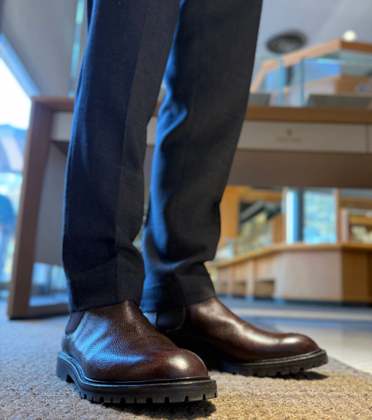 Photo by blinkofani on November 18, 2025 of the Crockett & Jones Chelsea 11 in Dark Brown Scotch Grain.