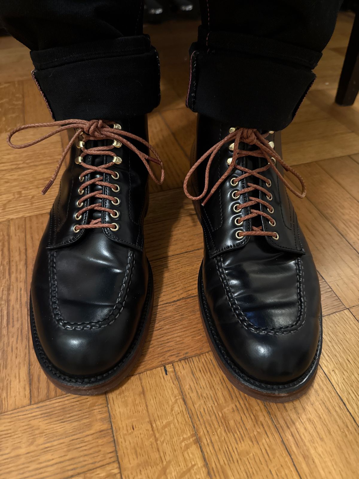 Photo by blinkofani on January 31, 2025 of the Alden Indy Boot in Horween Black Shell Cordovan.