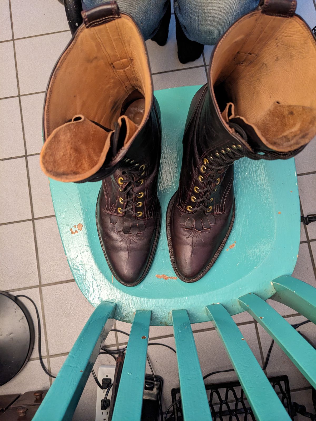 Photo by olivialocke on November 4, 2025 of the Self-Made Packer Boot in Horween Double Horse Front.
