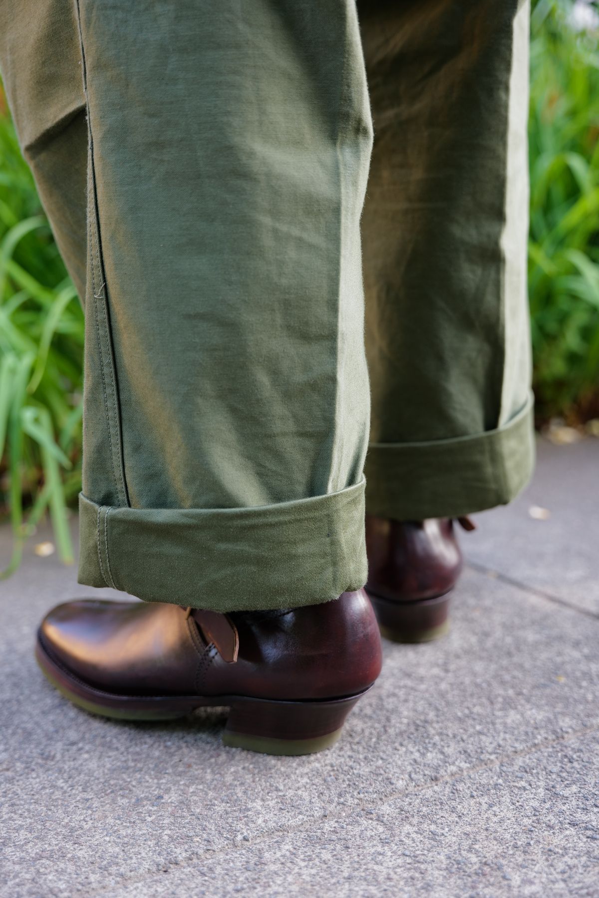 Photo by jcurry on June 17, 2025 of the Clinch Engineer Boots 11-Inch Height in Brown-Overdyed Horsebutt.