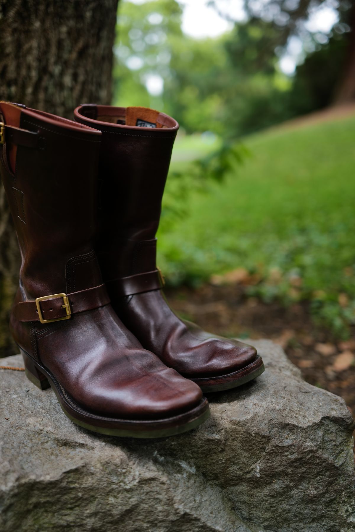 Photo by jcurry on August 17, 2025 of the Clinch Engineer Boots 11-Inch Height in Brown-Overdyed Horsebutt.