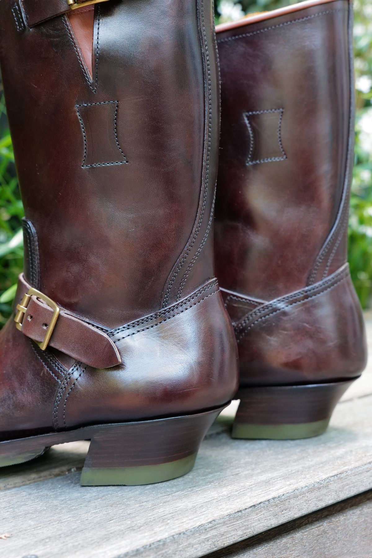 Photo by jcurry on June 17, 2025 of the Clinch Engineer Boots 11-Inch Height in Brown-Overdyed Horsebutt.