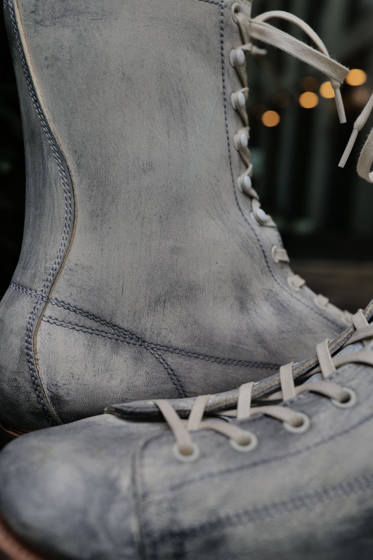Photo by jcurry on February 1, 2025 of the Clinch Gary Boots in EQ Horsebutt White Dirty Finish.