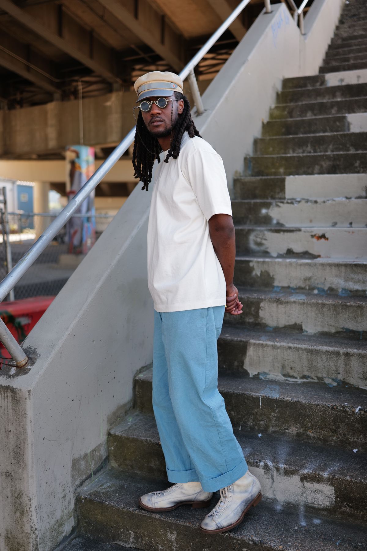 Photo by jcurry on June 8, 2025 of the Clinch Gary Boots in EQ Horsebutt White Dirty Finish.