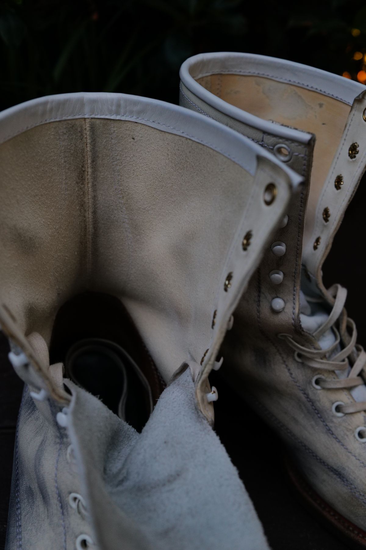 Photo by jcurry on August 22, 2025 of the Clinch Gary Boots in EQ Horsebutt White Dirty Finish.