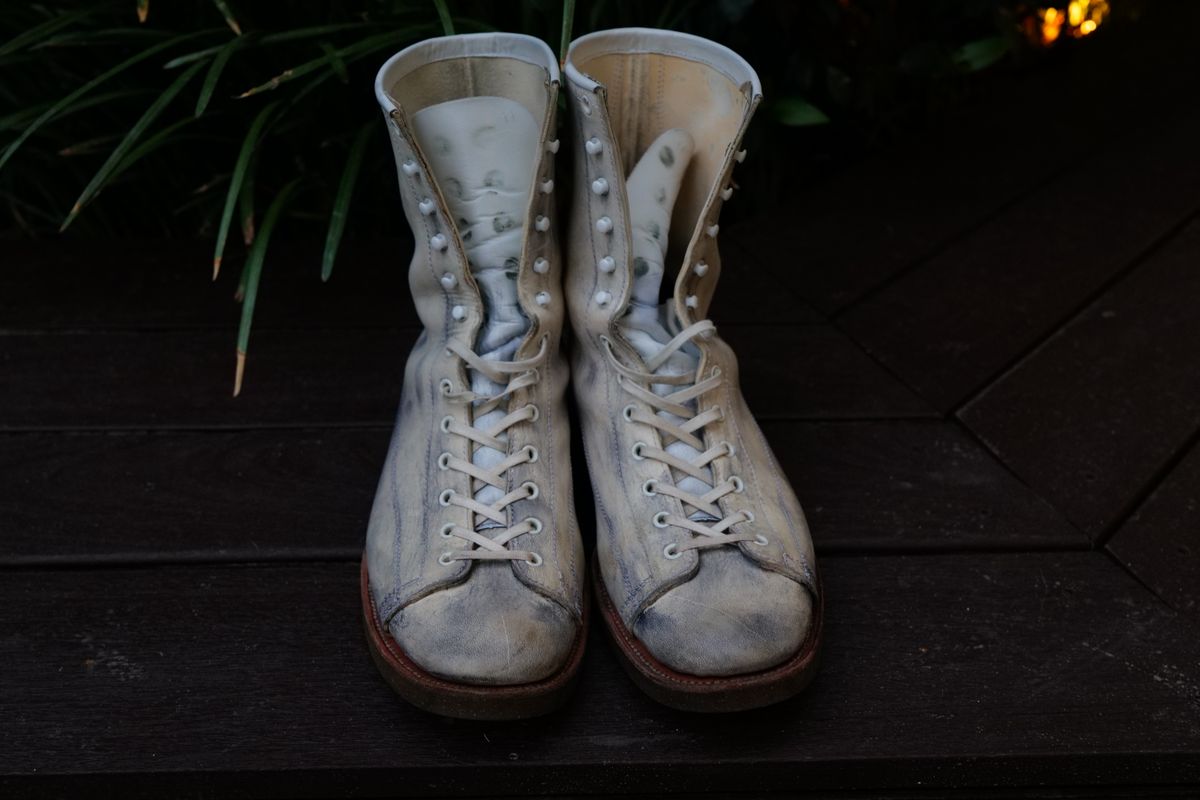 Photo by jcurry on August 22, 2025 of the Clinch Gary Boots in EQ Horsebutt White Dirty Finish.
