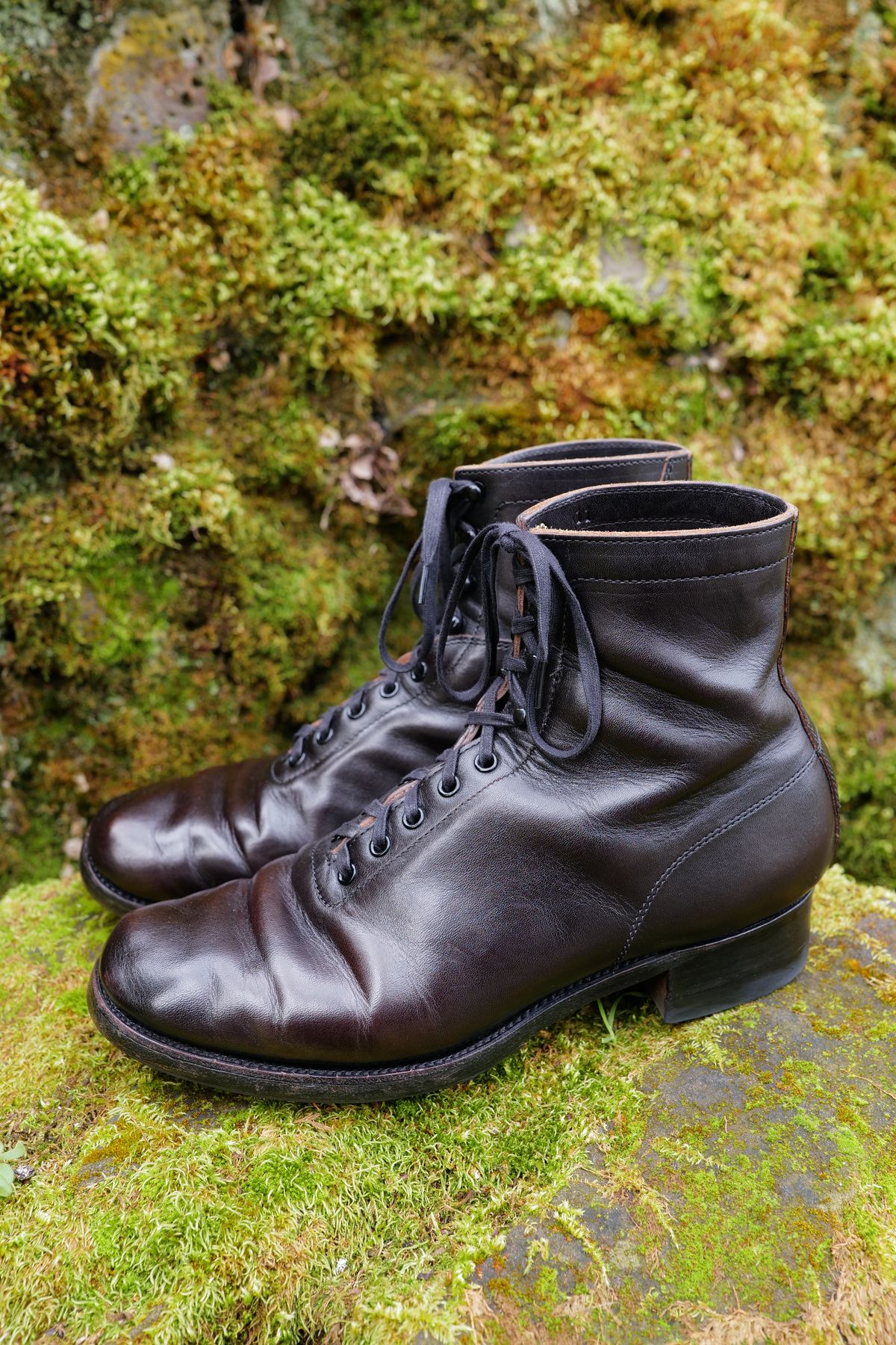 Photo by jcurry on March 1, 2026 of the Clinch Milne Soft-toe in Top Notch Horsehide Black (Tea core).