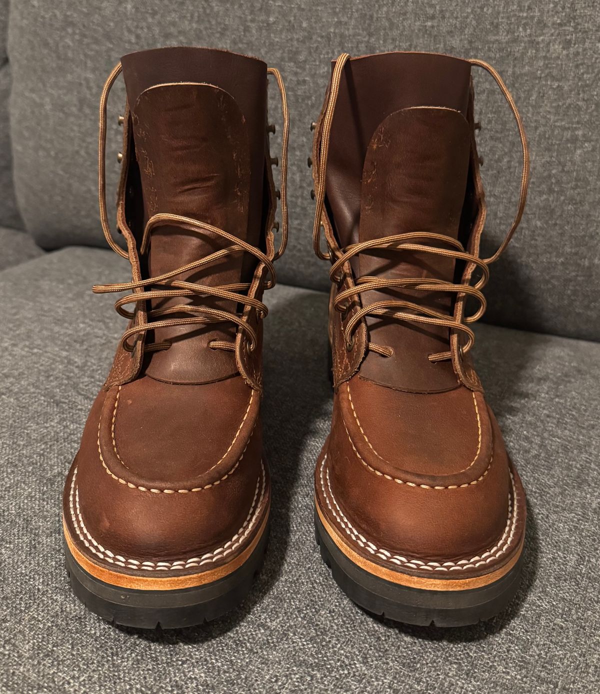 Photo by ElectricElephant on October 1, 2025 of the Nicks Moc Toe in Horween Predator Toasted Coconut.