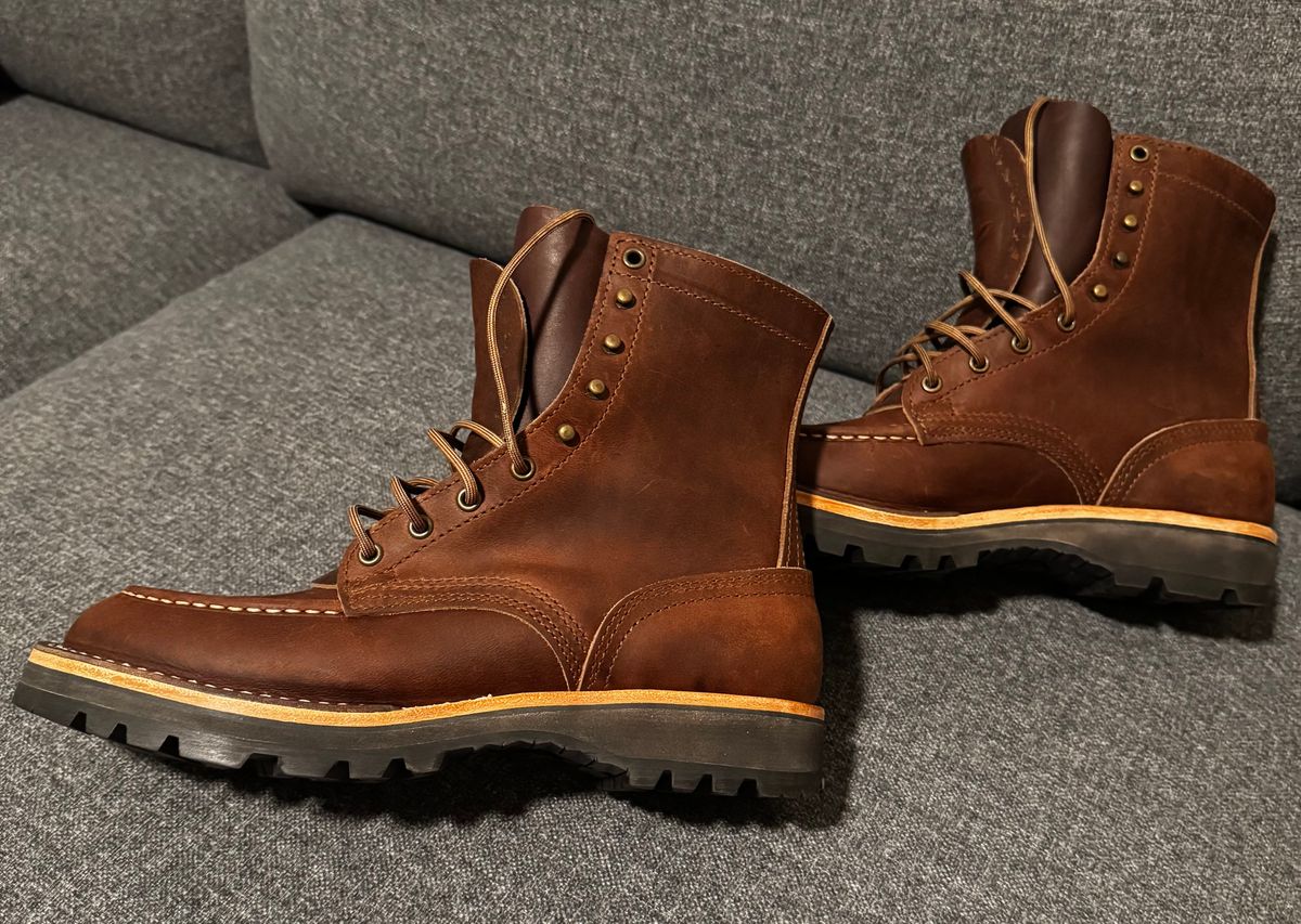 Photo by ElectricElephant on October 1, 2025 of the Nicks Moc Toe in Horween Predator Toasted Coconut.