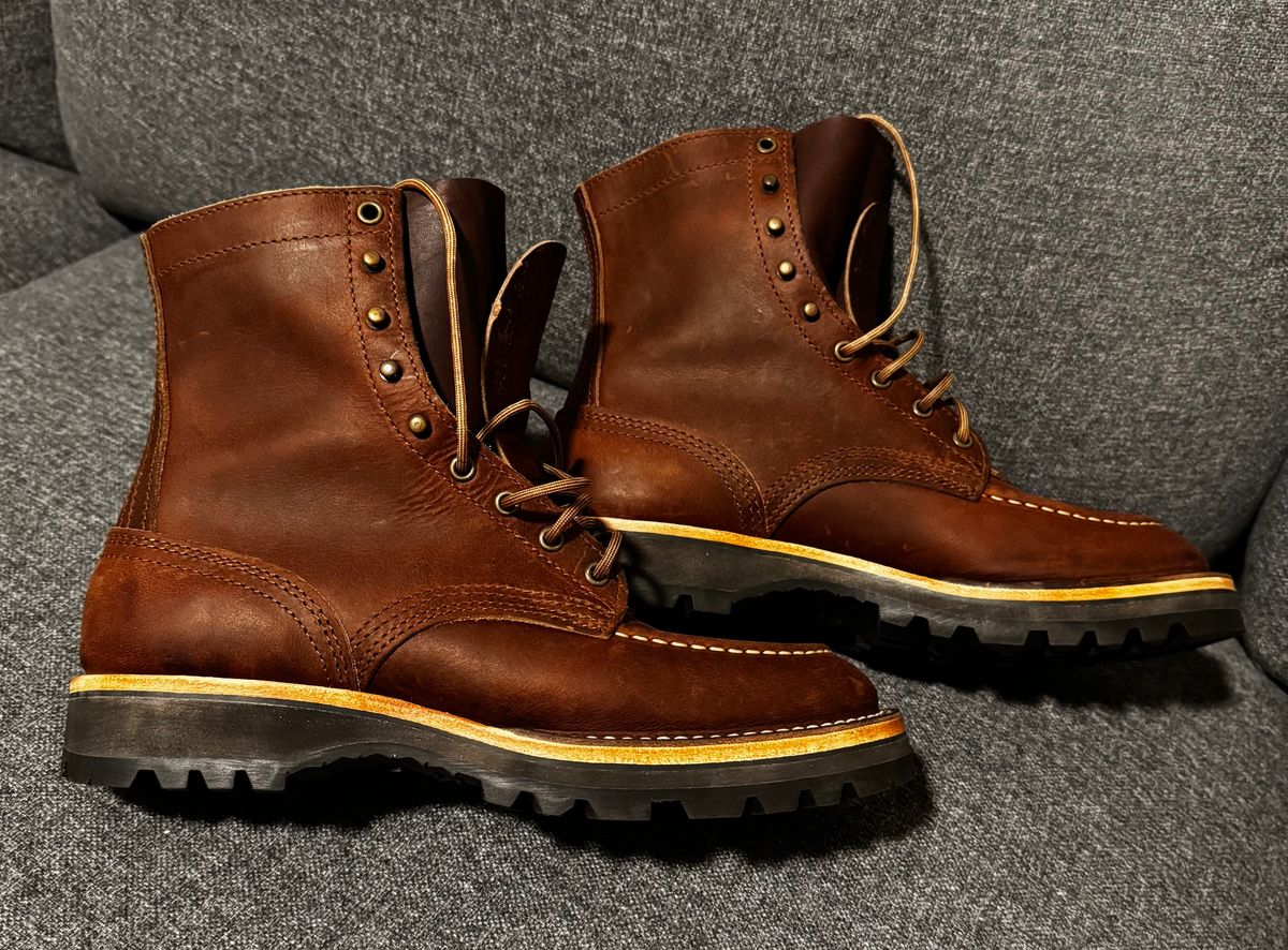 Photo by ElectricElephant on October 1, 2025 of the Nicks Moc Toe in Horween Predator Toasted Coconut.