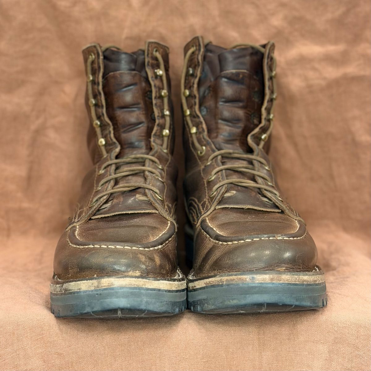 Photo by ElectricElephant on February 5, 2026 of the Nicks Moc Toe in Horween Predator Toasted Coconut.