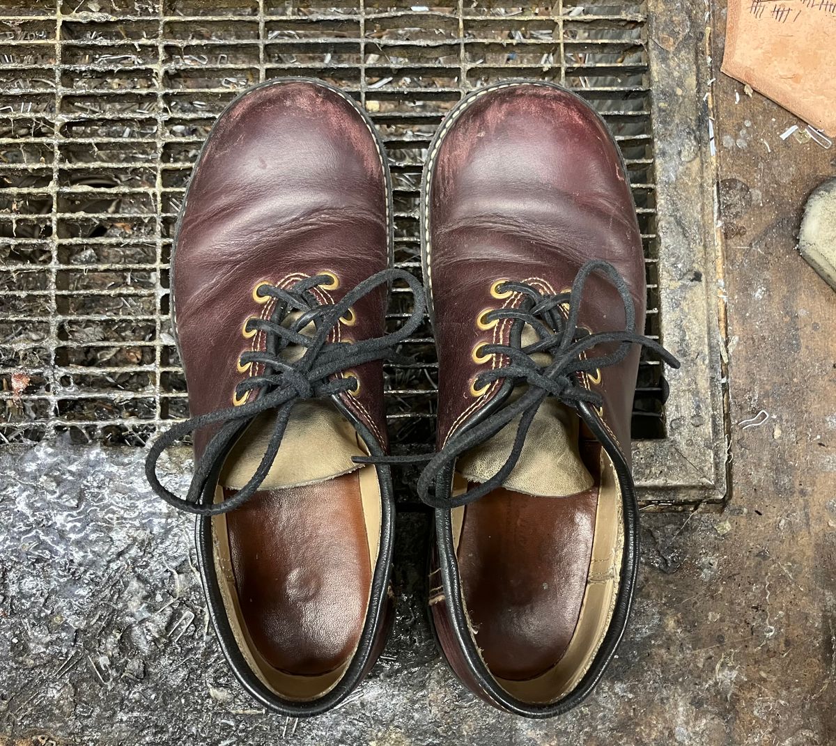 Photo by limmer_zeta on February 4, 2025 of the Peter Limmer & Sons Whole Cut Center Tie in Seidel Oxblood Double Shot.