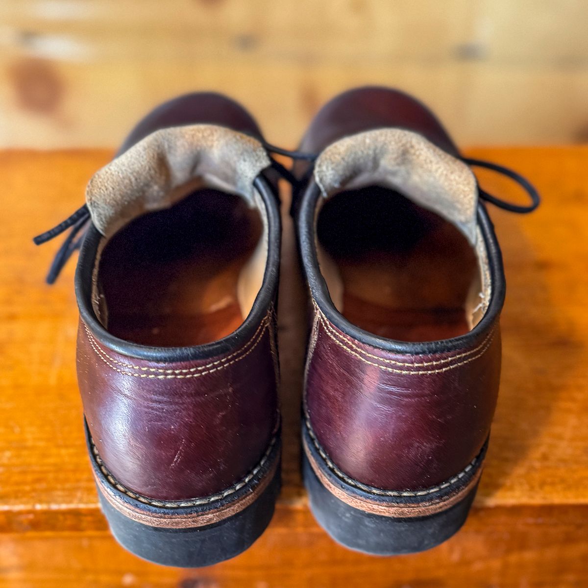 Photo by limmer_zeta on April 2, 2025 of the Peter Limmer & Sons Whole Cut Center Tie in Seidel Oxblood Double Shot.