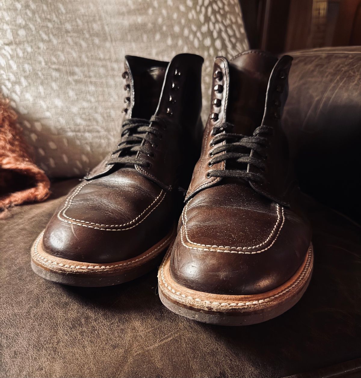 Photo by BlueMtn on January 6, 2026 of the Alden Indy Boot in Horween Brown Chromexcel.