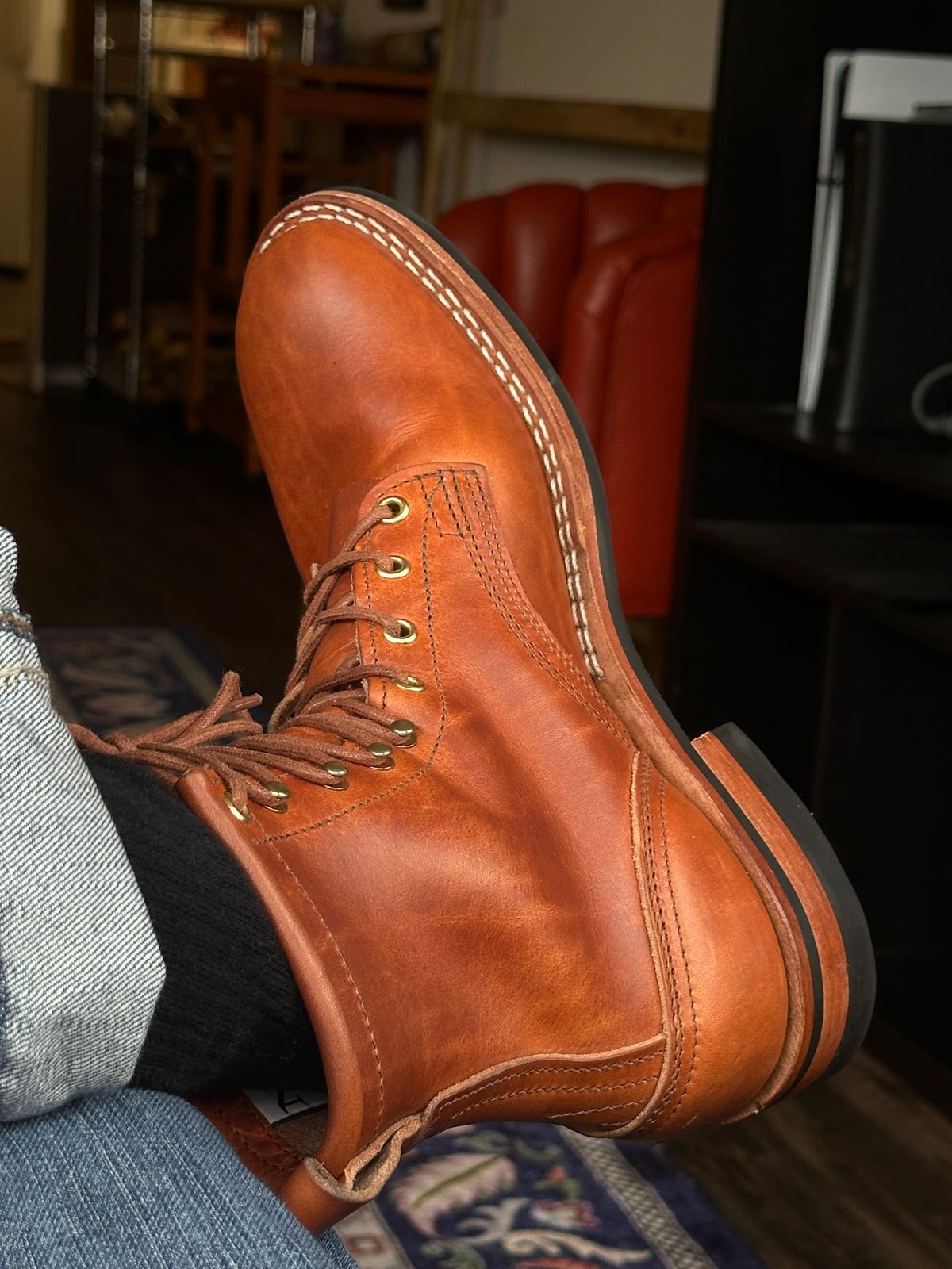 Photo by Braddahboots on September 14, 2025 of the Nicks Handmade Boots Nicks MTO in Wickett & Craig Natural Double Stuffed.