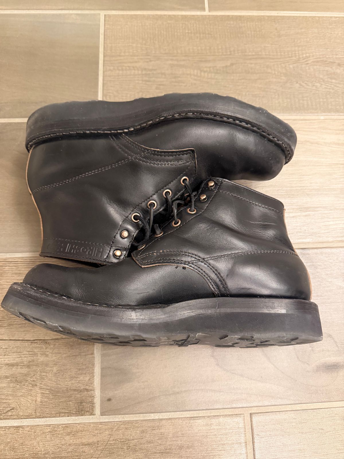 Photo by blove13 on February 6, 2026 of the White's Semi-Dress in Horween Black Teacore Chromexcel.