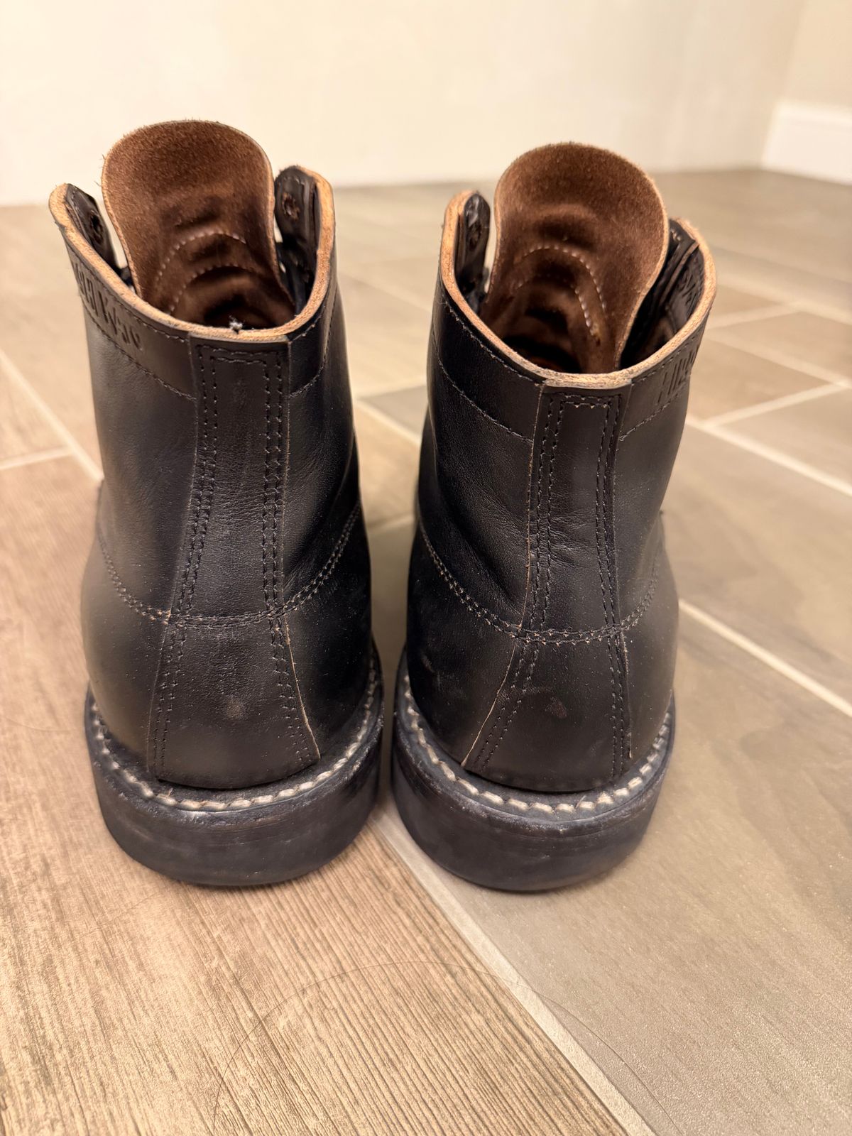 Photo by blove13 on April 6, 2026 of the White's Semi-Dress in Horween Black Teacore Chromexcel.