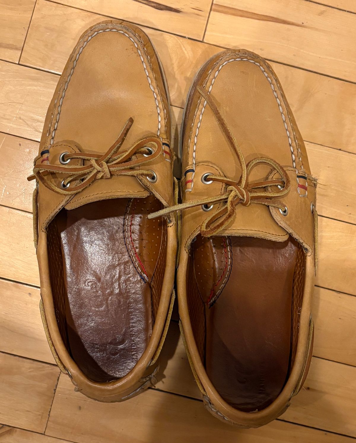 Photo by mailmiomistero on February 6, 2025 of the Rancourt & Co. x Sperry Boat Shoe in Horween Natural Essex.